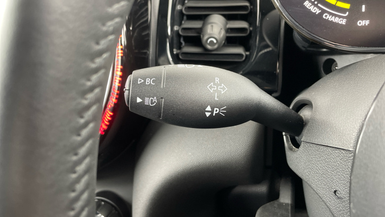 MINI Hatchback 135kW Cooper S Level 2 33kWh 3dr Auto Electric Hatchback